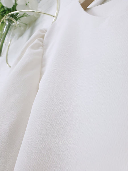 韓國千金珠飾中袖上衣 （兩色入: 淡薄荷綠、白）